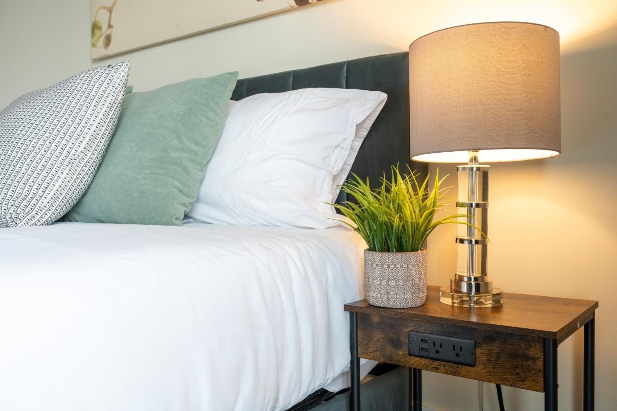 Globalstay Modern Downtown Apartment تورونتو المظهر الخارجي الصورة