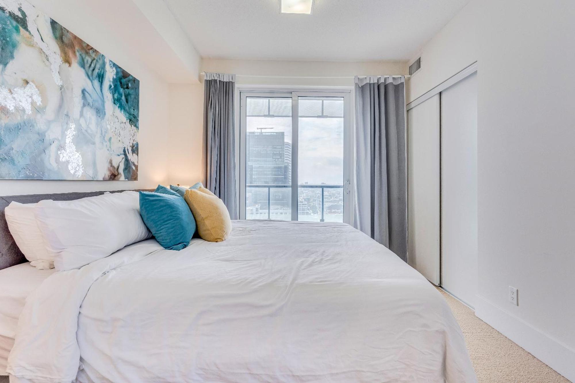 Globalstay Modern Downtown Apartment تورونتو المظهر الخارجي الصورة
