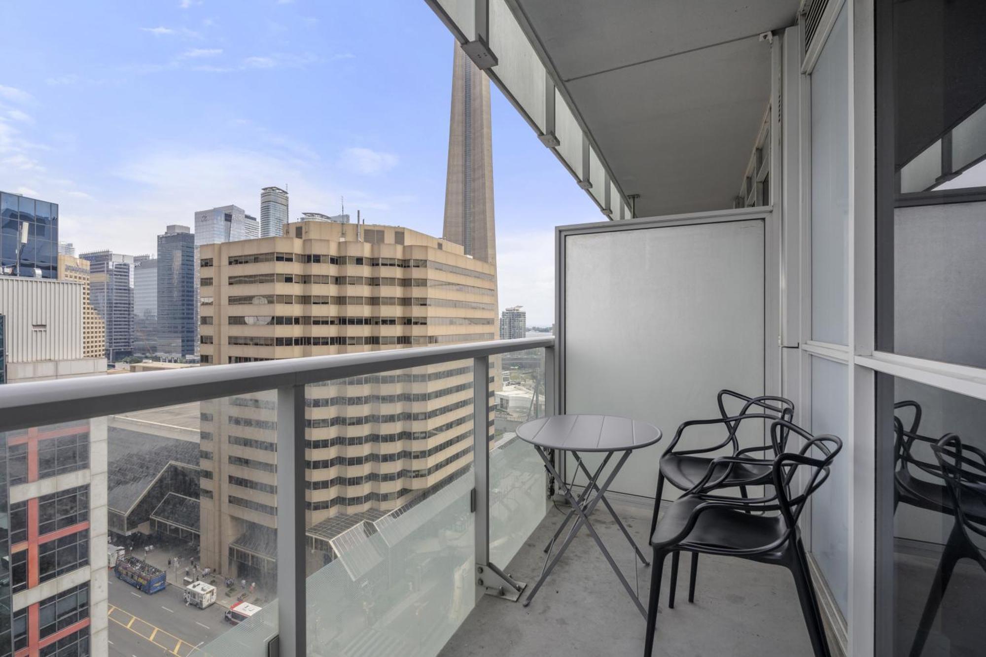 Globalstay Modern Downtown Apartment تورونتو المظهر الخارجي الصورة