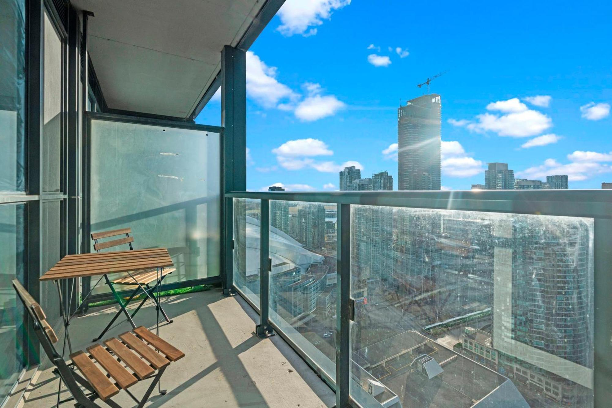 Globalstay Modern Downtown Apartment تورونتو المظهر الخارجي الصورة