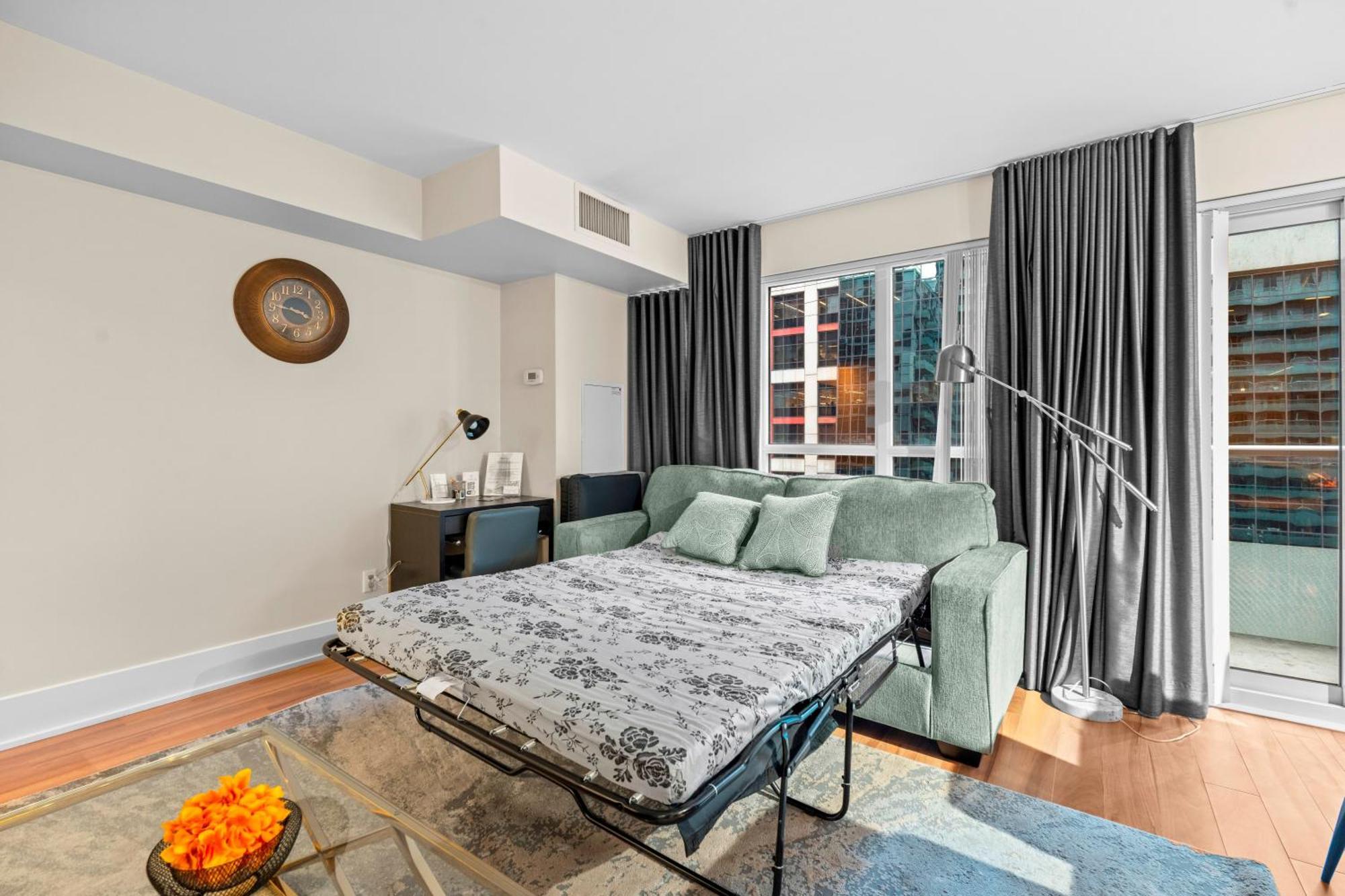 Globalstay Modern Downtown Apartment تورونتو المظهر الخارجي الصورة